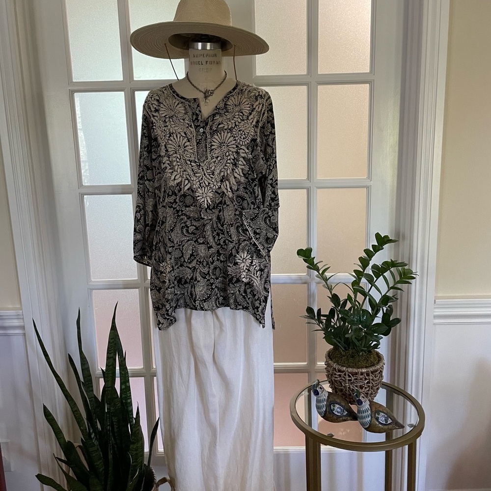 Dolma 100% Silk Tunic Top Black and Ivory w/Ivory Embroidery